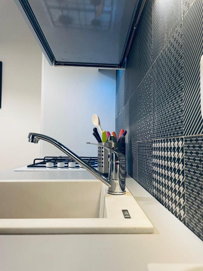 Casaro Stazione Apartment บารี ภายนอก รูปภาพ