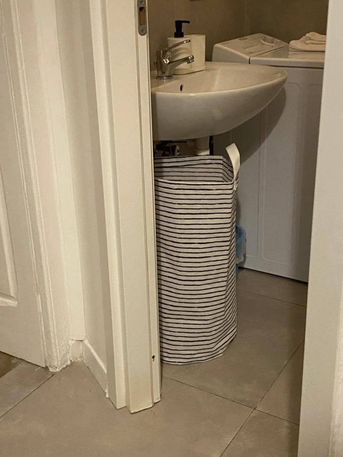 Casaro Stazione Apartment บารี ภายนอก รูปภาพ