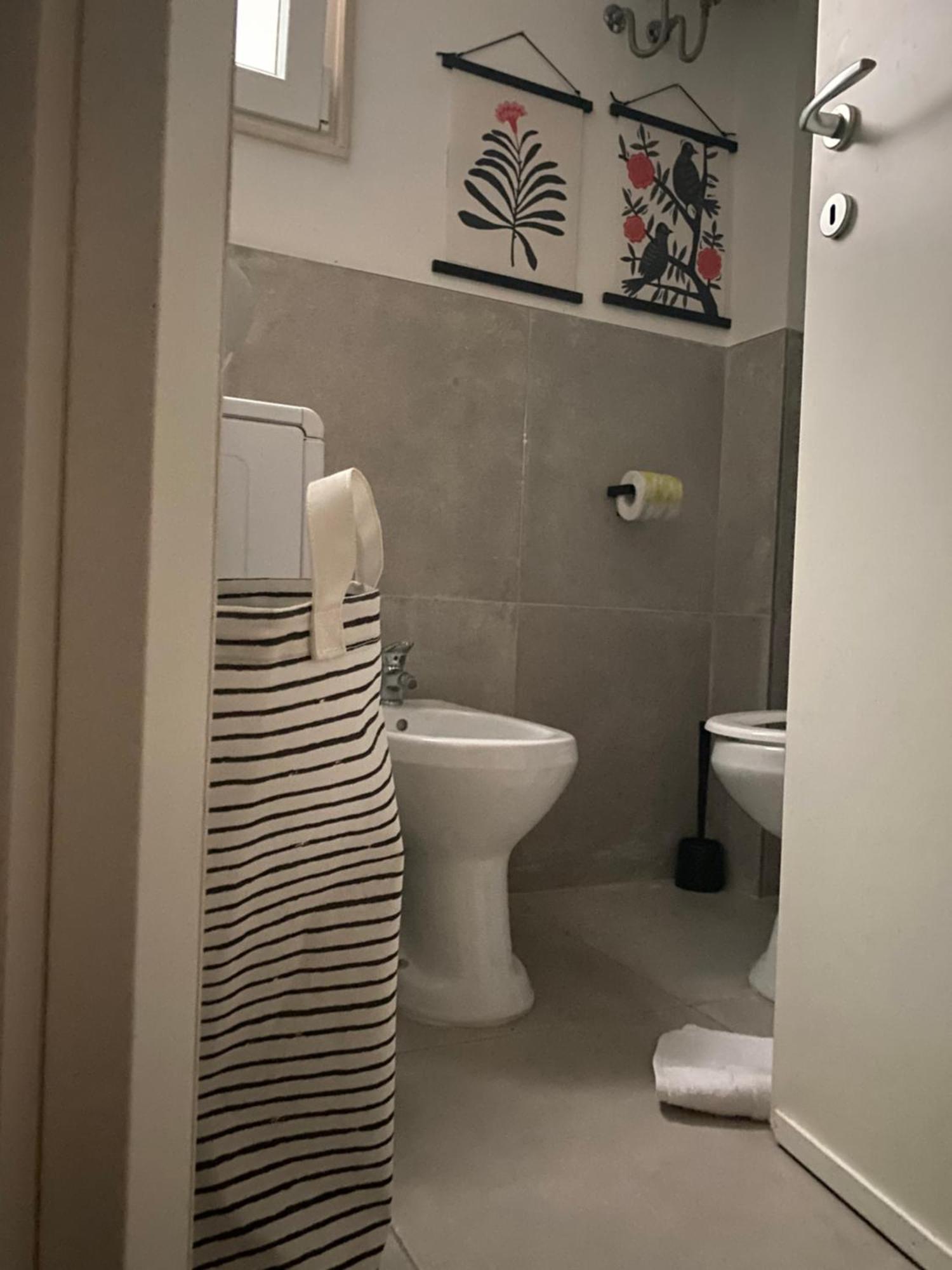 Casaro Stazione Apartment บารี ภายนอก รูปภาพ